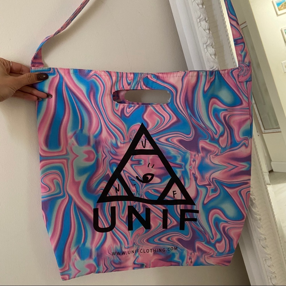 Unif Melt tote bag
Rare, hard to find